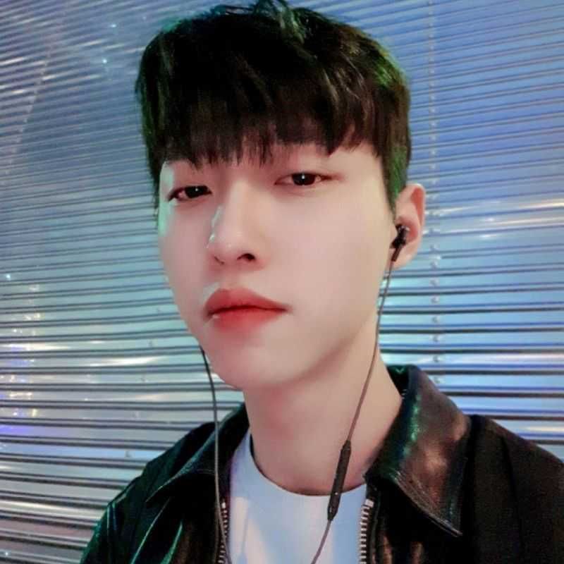 김성준 [ キム。ソンジュン ]