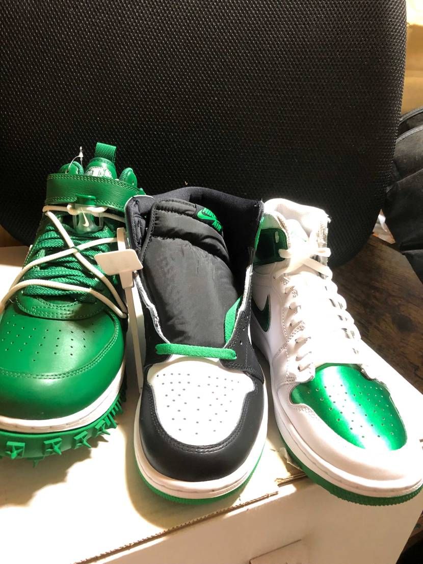 グリーン⛳️ だねっ！ラッキーグリーンが1番かっこいい！履き口がかなり太いですね