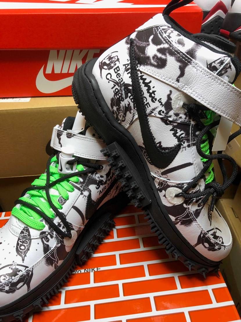 🤩来た〜っ！柔らかめの皮で、触り最高〜！
ちょいワルオヤジ