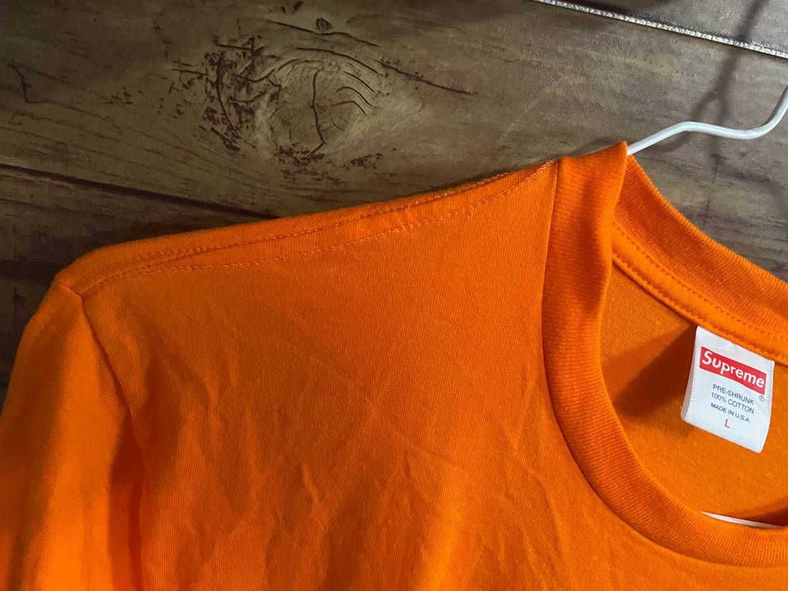 1枚目の写真の縫い目ですがすごく雑なんですが本物ですか？
