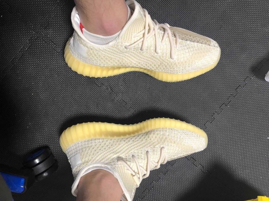 yeezy 良いわ!!
Califからはもう頼まんけどw
てかサイズ感Nik