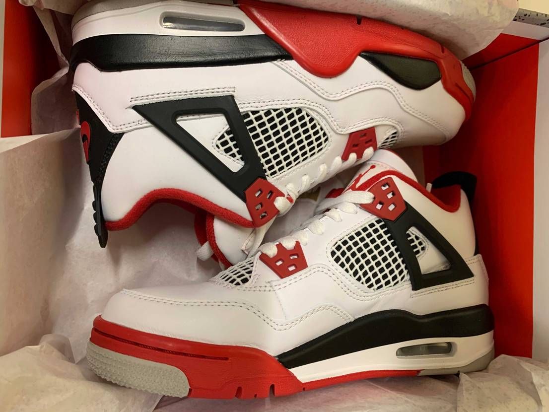 jordan4❤️💚