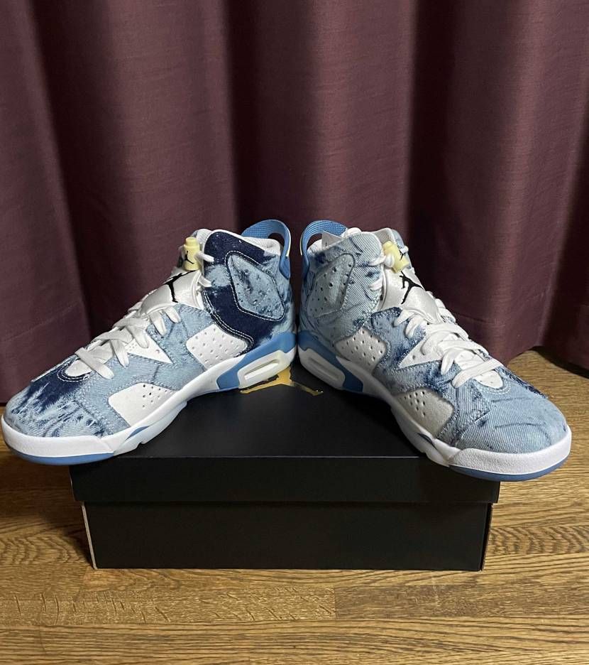 本日やーーっと開封式👟✨
初めてのAJ6😁👍　GSサイズ万