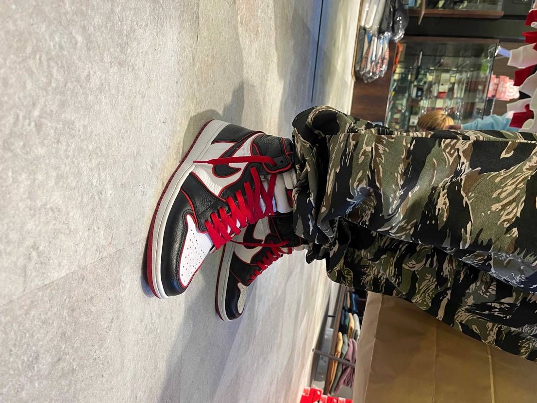 久々mid買った笑シューレース薄いピンクにしたらいい感じ😃ブ