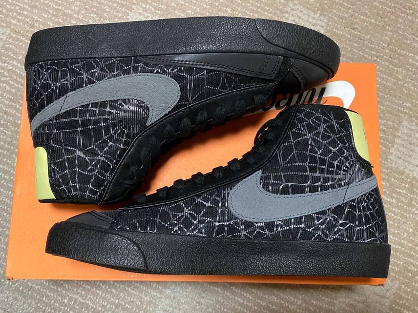 ZOZO新春セールで購入〜!
実物もっと可愛い〜!
友達にAIR MAXスパ