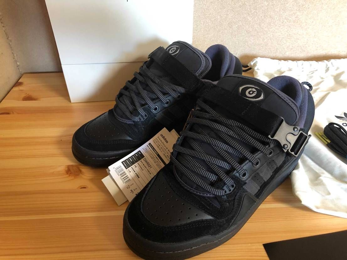 ここで買わせて頂いたbad bunnyが届きました。
2000年代のスケシュー