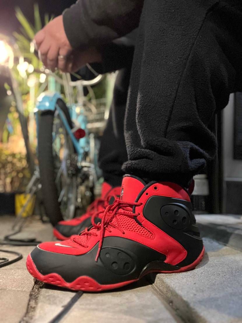 NIKE ズームルーキー

ダースモール感がたまらん#