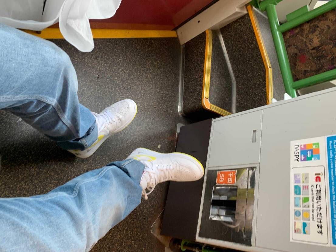 aj1とか大抵のスニーカーは大きく履くほどかっこいいけどダンク、fear of 