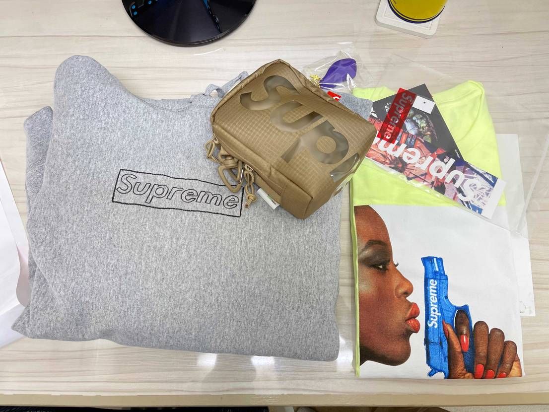 week1 af1白欲しかったけど売り切れ