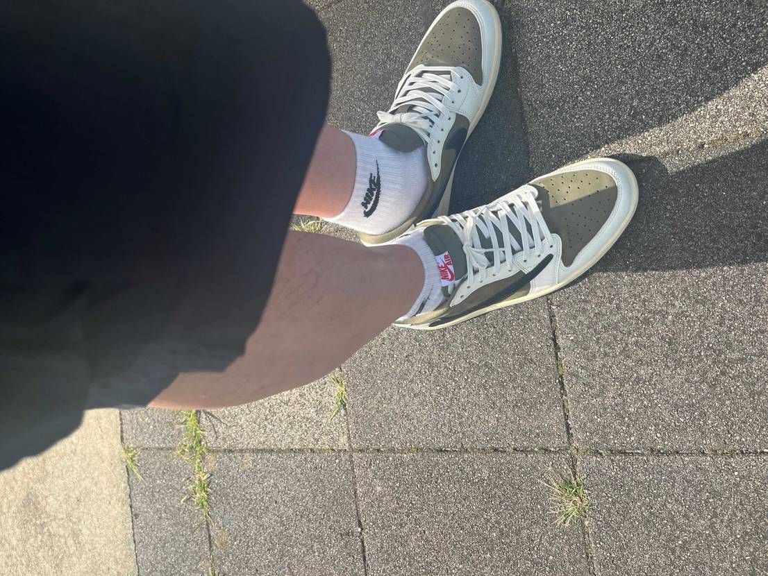 さぁー、旅行や🚙
暑すぎやけど水分補給マメに頑張ろ！
旅行のお供は🐯です👟