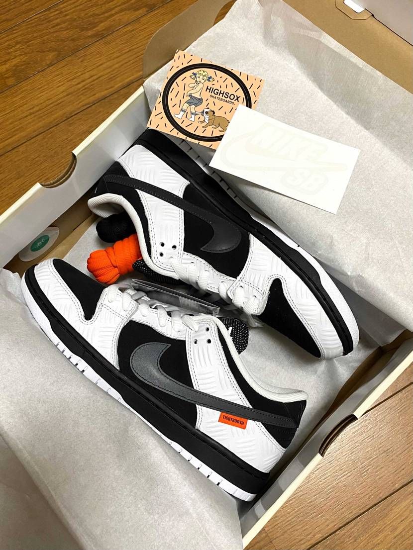 TIGHTBOOTH着弾しました🔥造りが凝っててめっちゃカッコいいです🤩アッパー