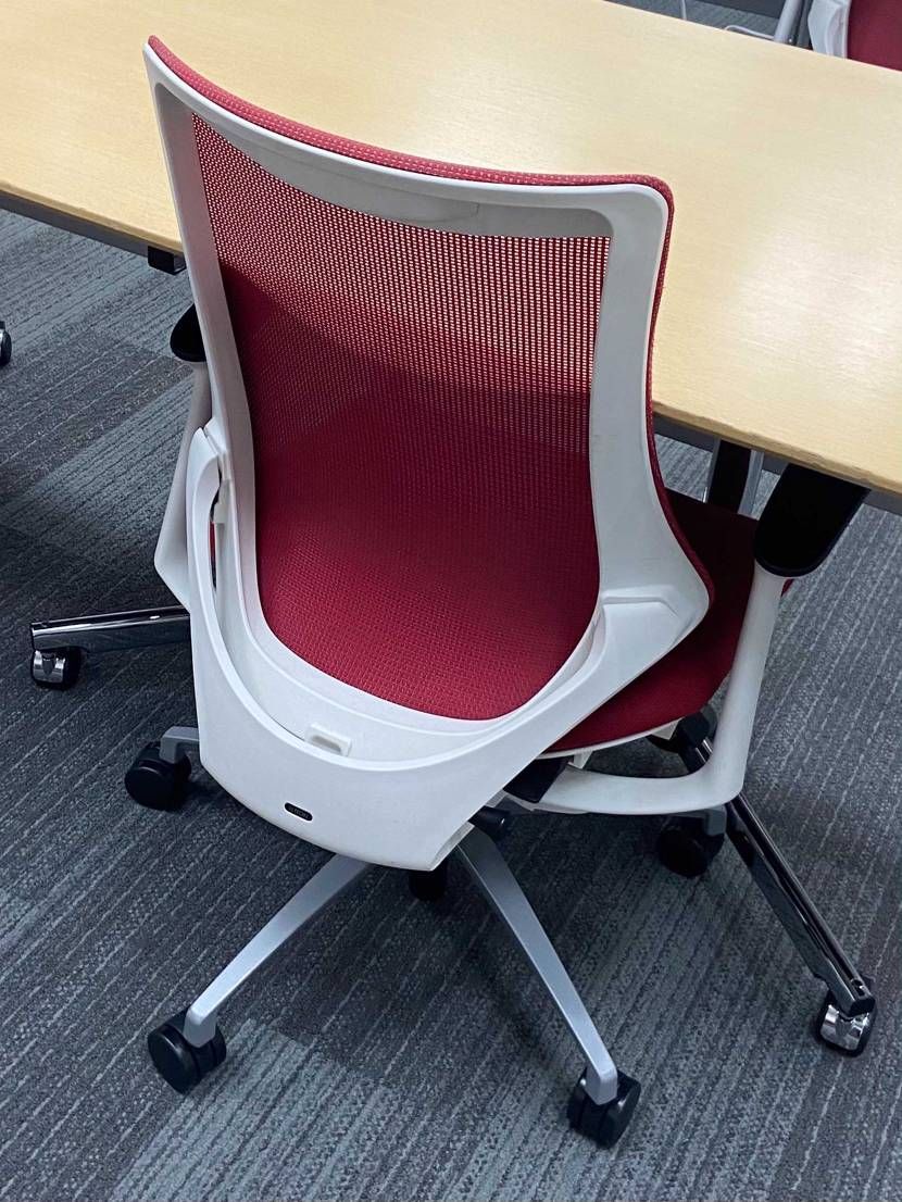 カーマインみたいって思っちゃったのやばいな
スニーカー脳すぎ