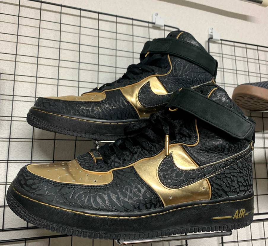 NIKEエアフォース1シュプリームNITRO。普段28センチ履いてますが、これは