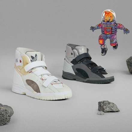 アディダスのサイズ感についてききたいのですが
AF1が27.5
ジョーダンが