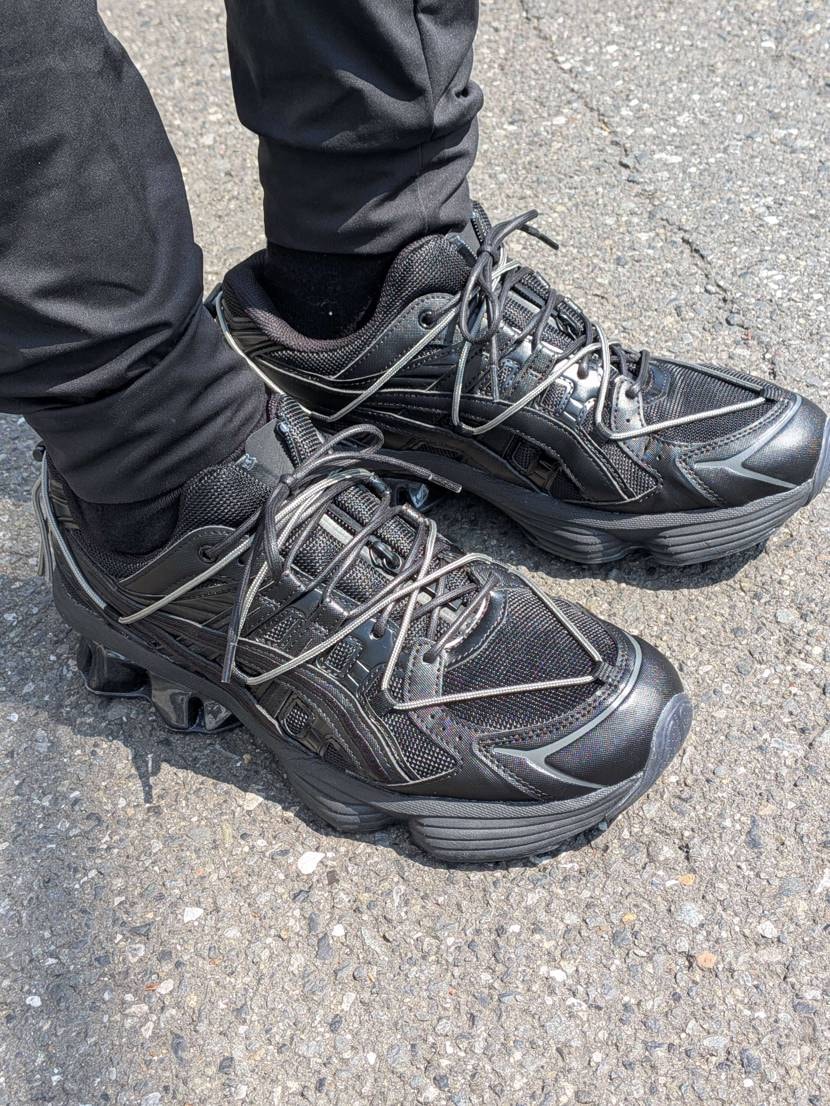 紐変えて遊びたかっただけ