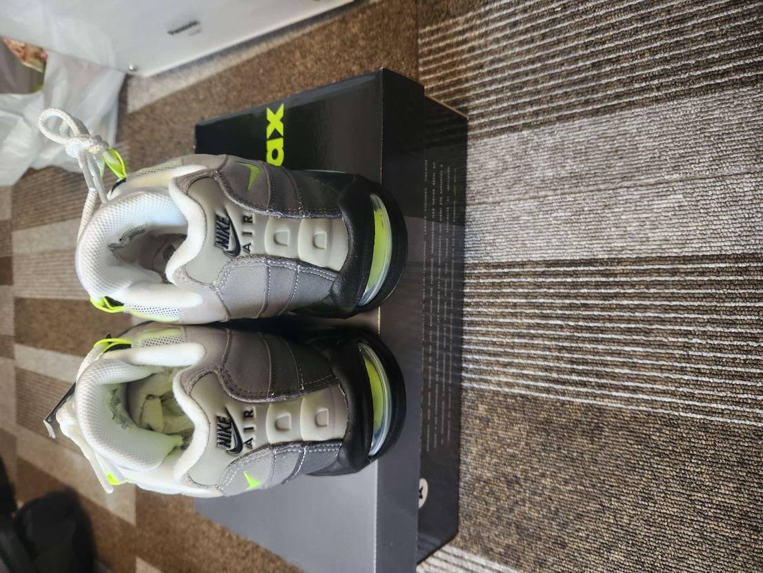 自分がずっと気になっていていたメンズとウィメンズの違い。
