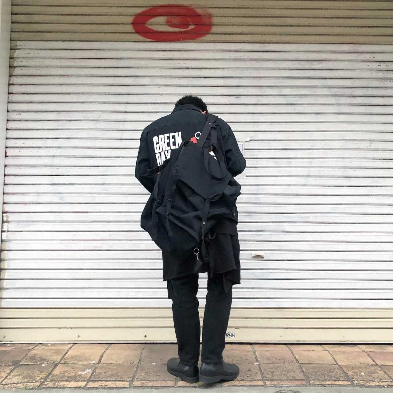 あえうい