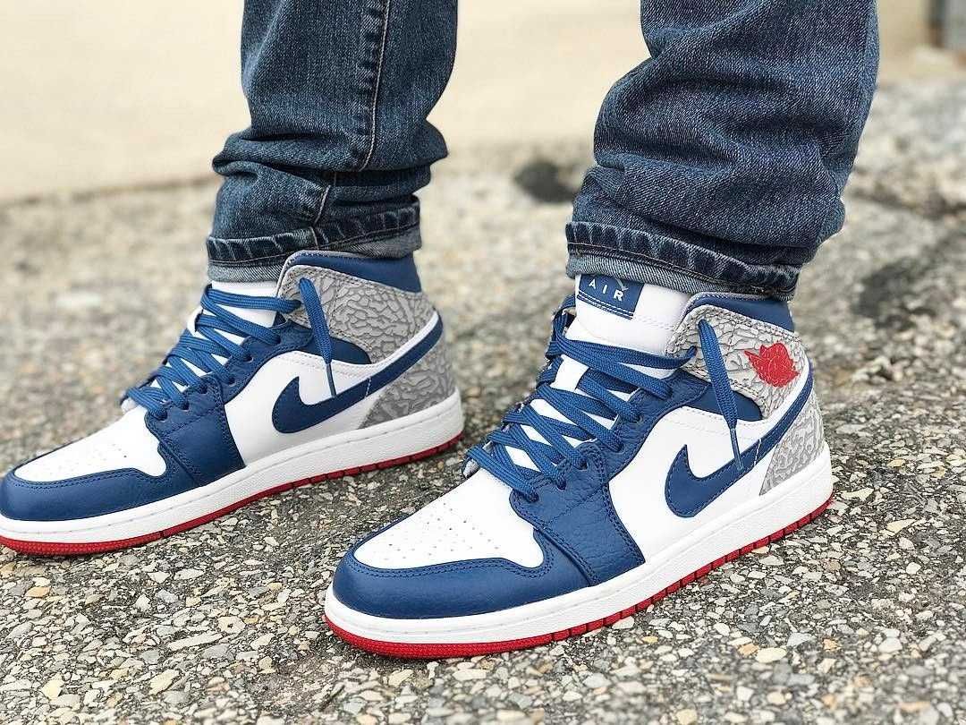 27cm中古19800円にて出品しております。
よろしけれ