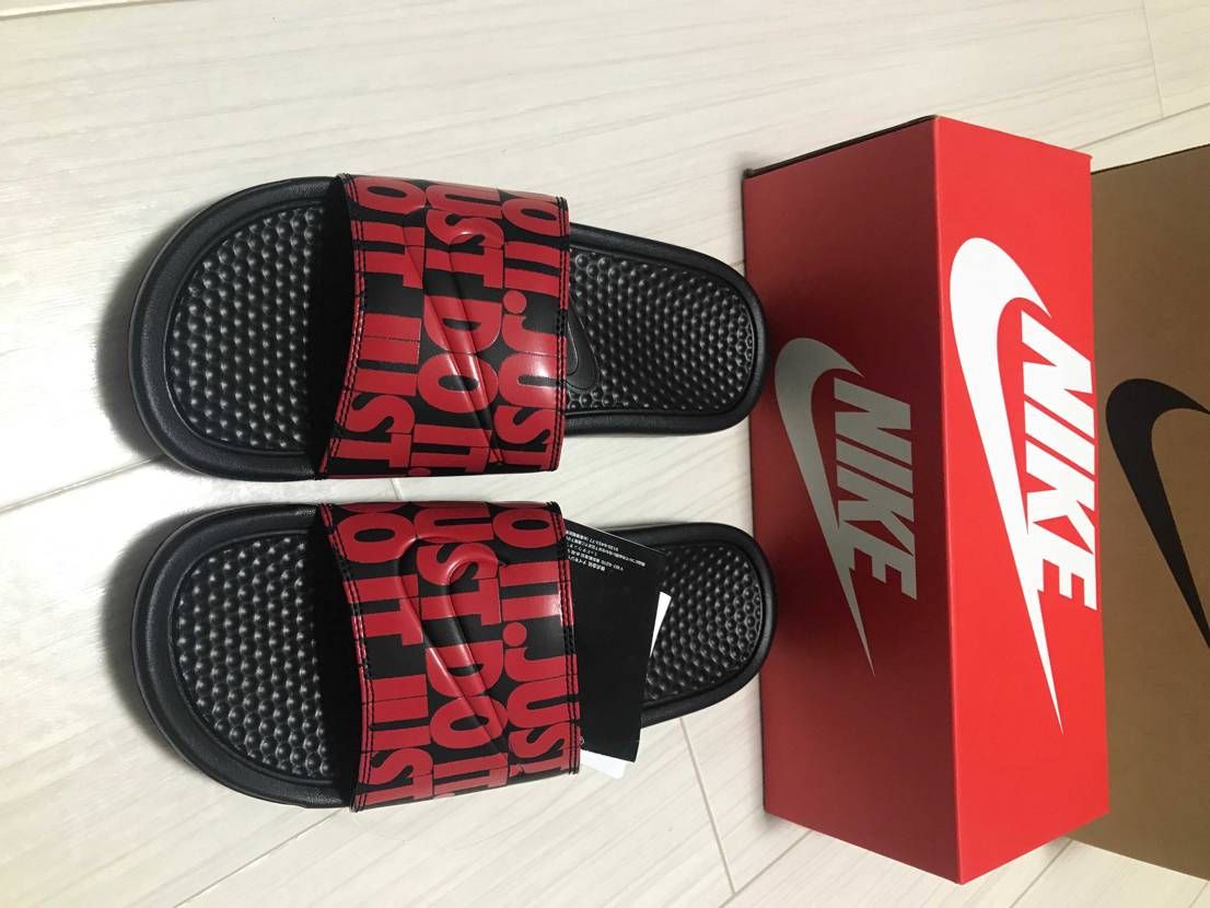 スニーカーじゃなくてサンダルだけどGOT'EM
1399円は安くて、良い買い物