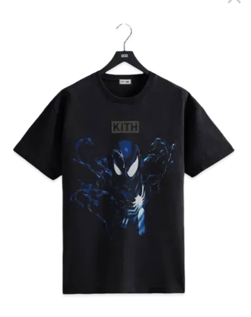 こちらの商品のSまたはMを中古品で良いので売って下さい！宜しくお願い致します。