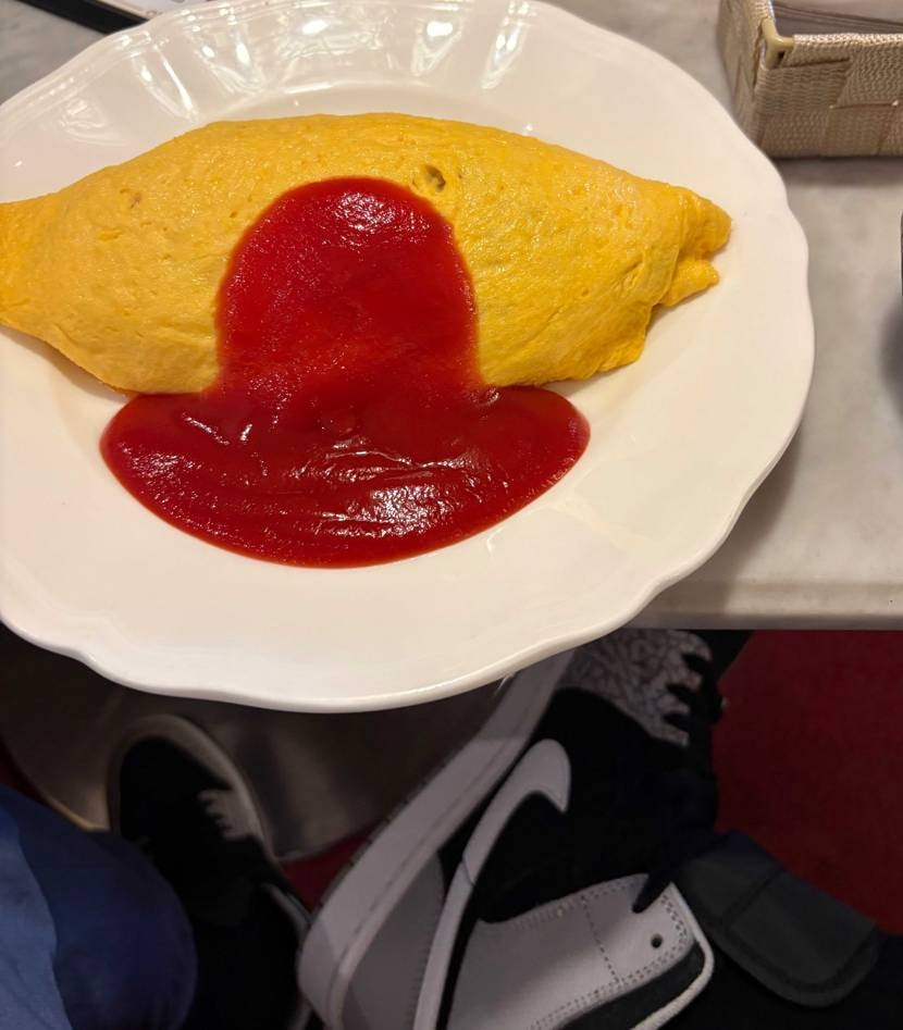 今日スニ、トゥデイ昼