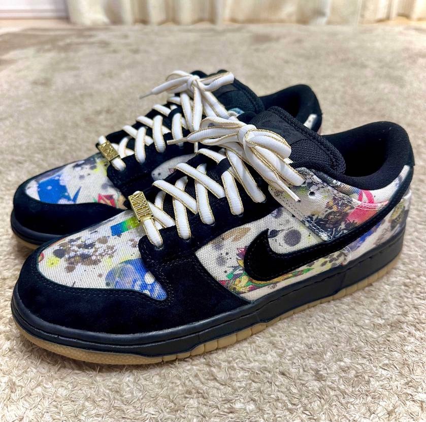 Supreme『ラメルジー』
黒紐派が多いですが白紐はやっぱり似合わないですか