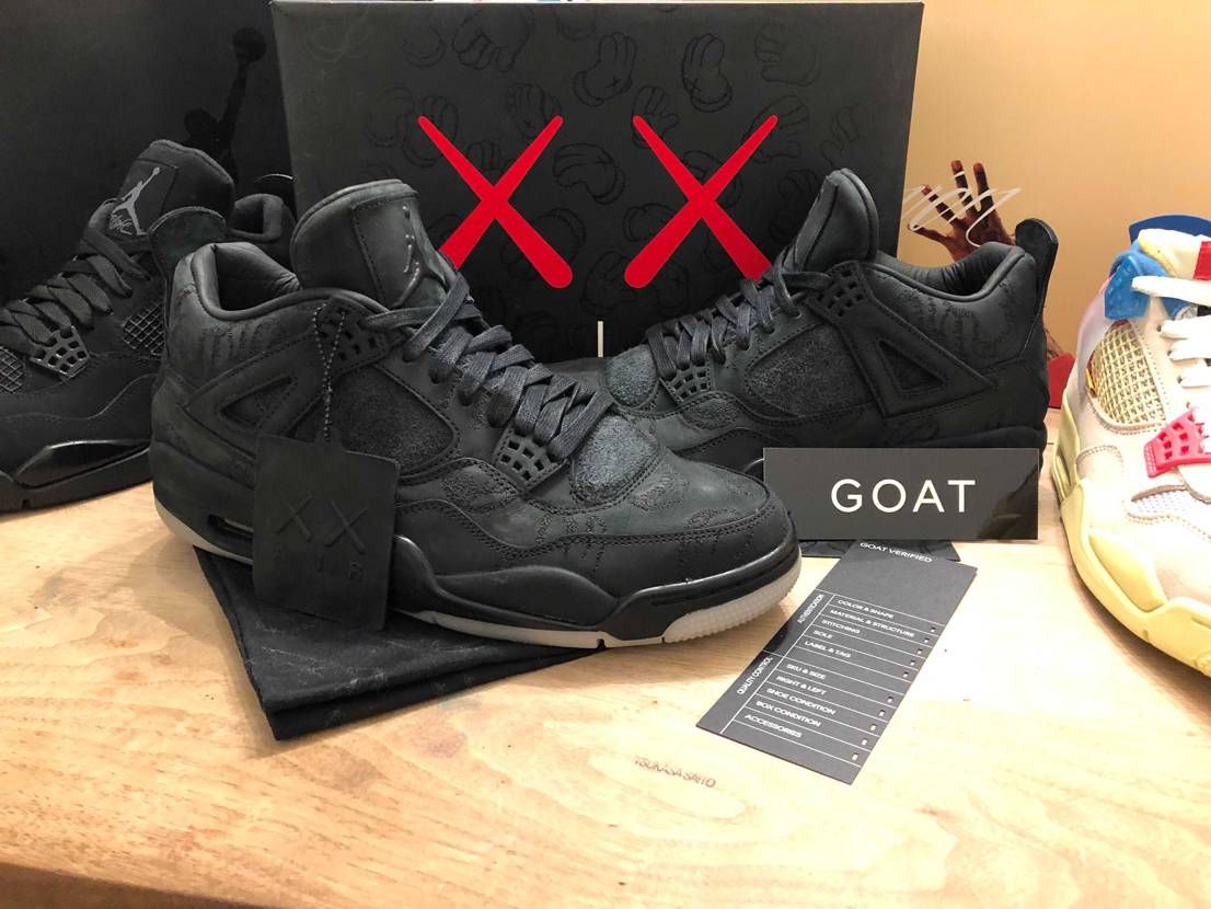 ずっと購入を悩んでいたKAWS AJ4をGOATでゲット。
使用されているレザ