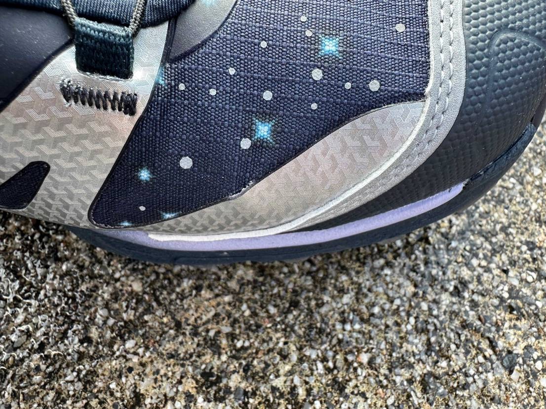 XT-4というかSALOMONを初めて買ったのですが、2回ほど履いたらつま先のよ