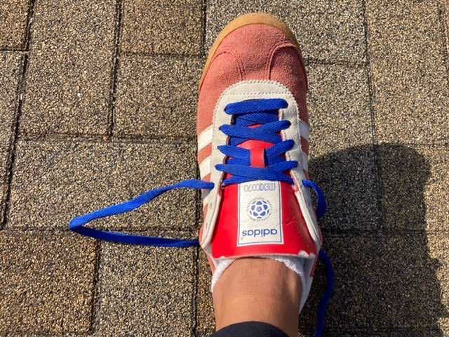 今日は2005年製のADIDAS Mexico70 チェコス