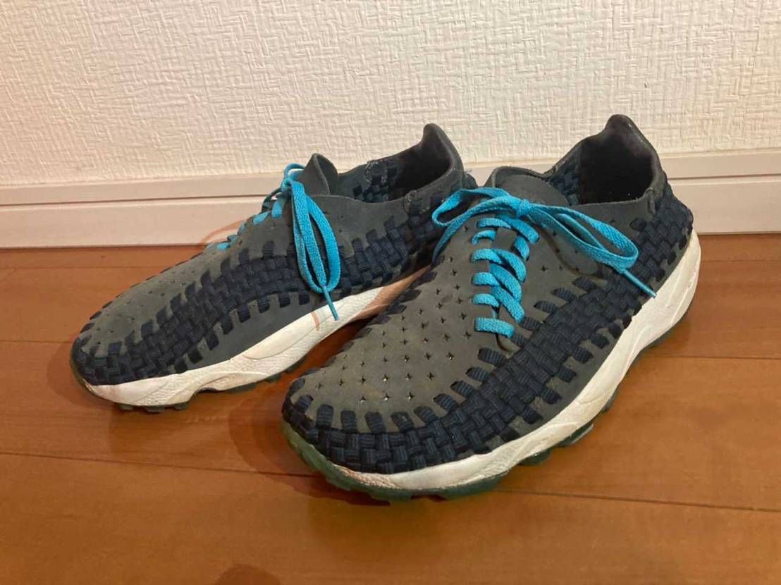 2006年製のNIKE AIR FOOTSCAPE WOVENです。娘が小さい頃