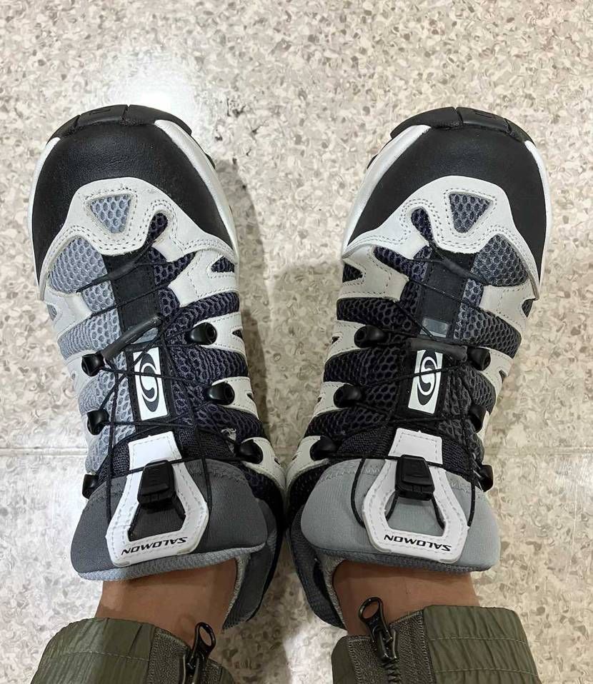 夕方から雨が降りそうなので、SalomonのXA-Pro GTX for Bea