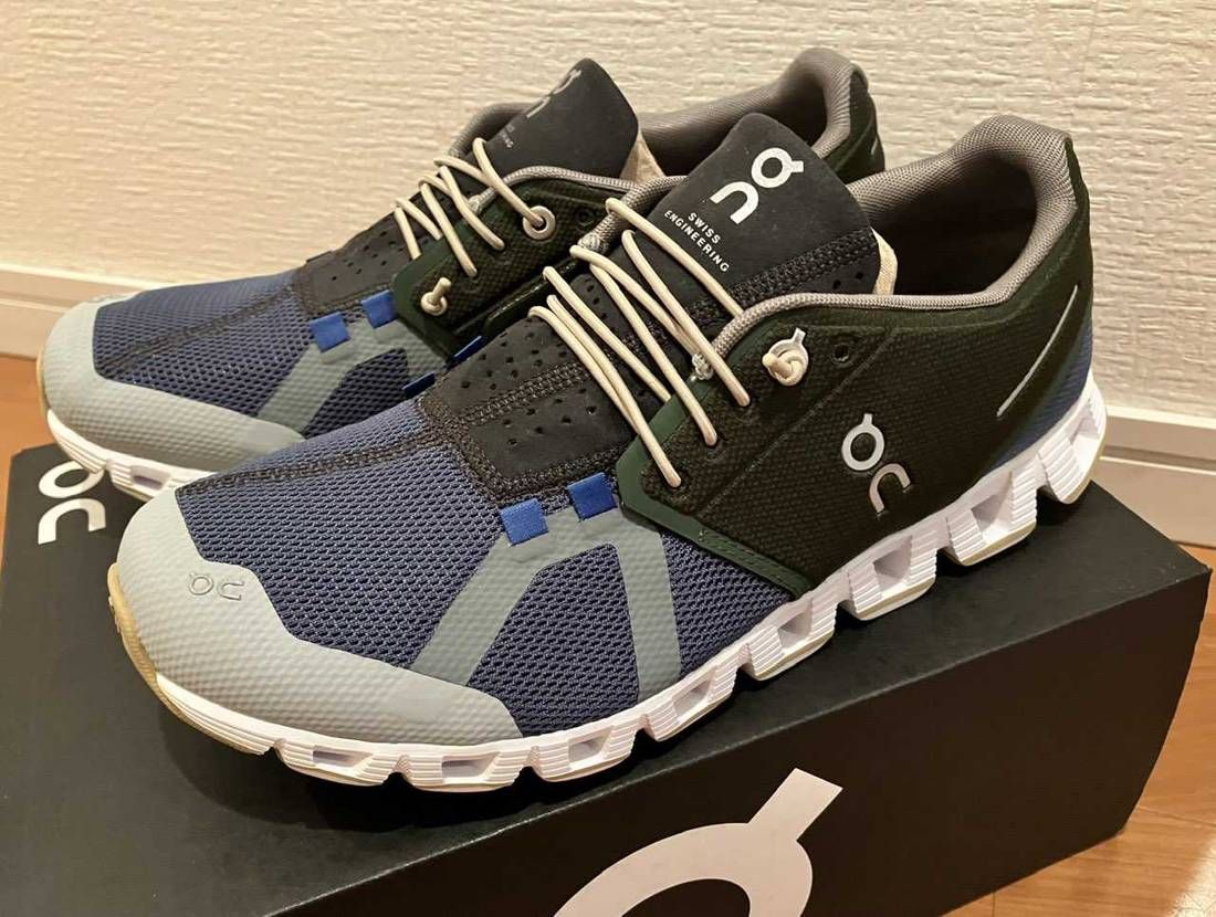 昨日からすっかりYeezy祭ですね。
今日はかなり移動する