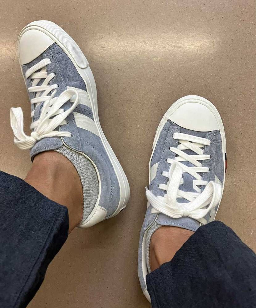 今日はPRO-KedsのRoyal Plus suedeで出勤。80’s後半〜9