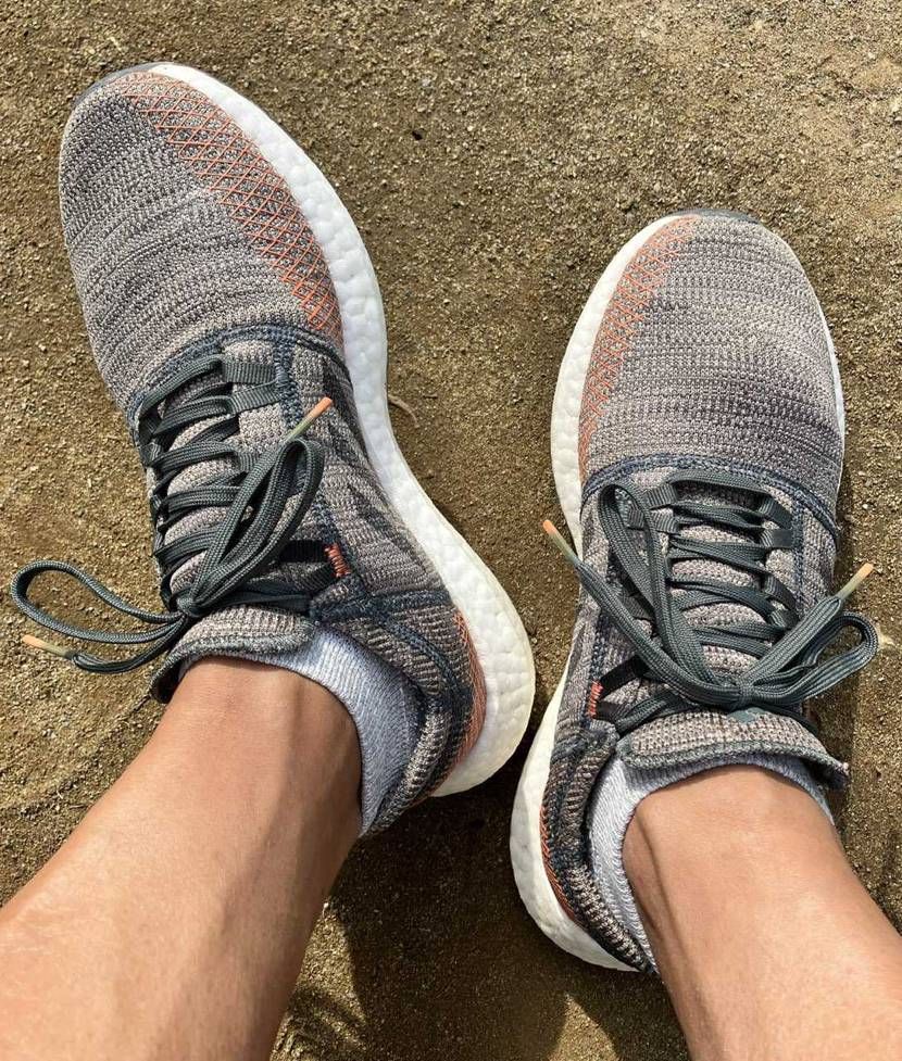 天気が良くて気持ちの良い朝です。今日も20kmのjog & walk、ただいま1