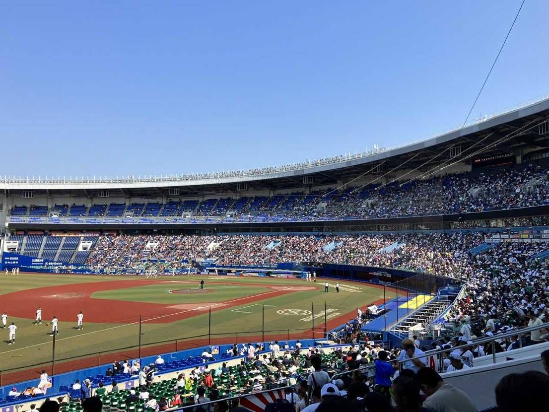 おはようございます☀️
今日は有給休暇を取って、高校野球千