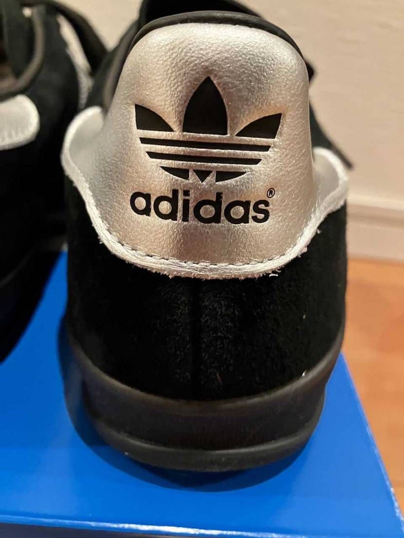 こんばんは🌇
私的adidas month延長戦の番外編、