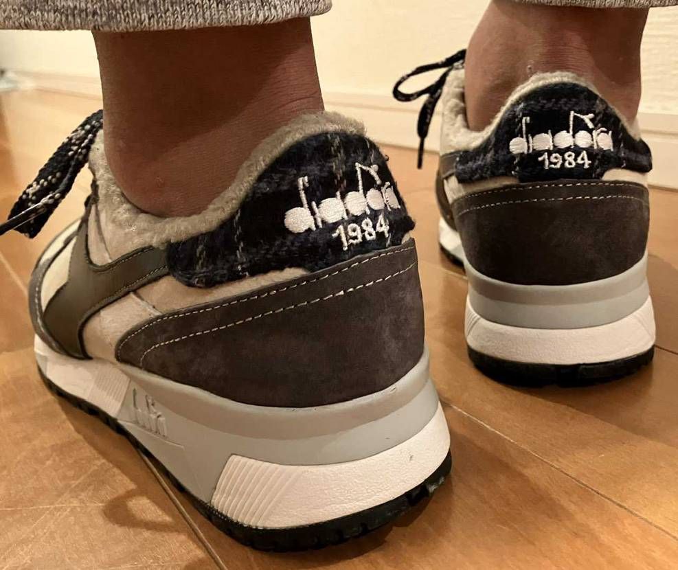 オークションでDIADORA heritage の未知のモデ