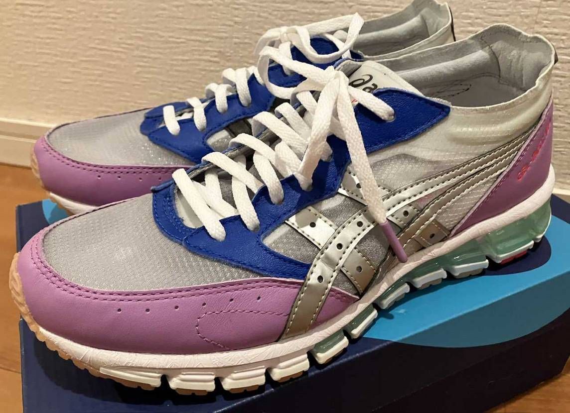 みなさんこんばんは。
先日オークションでDIADORAを破格値で譲っていただい