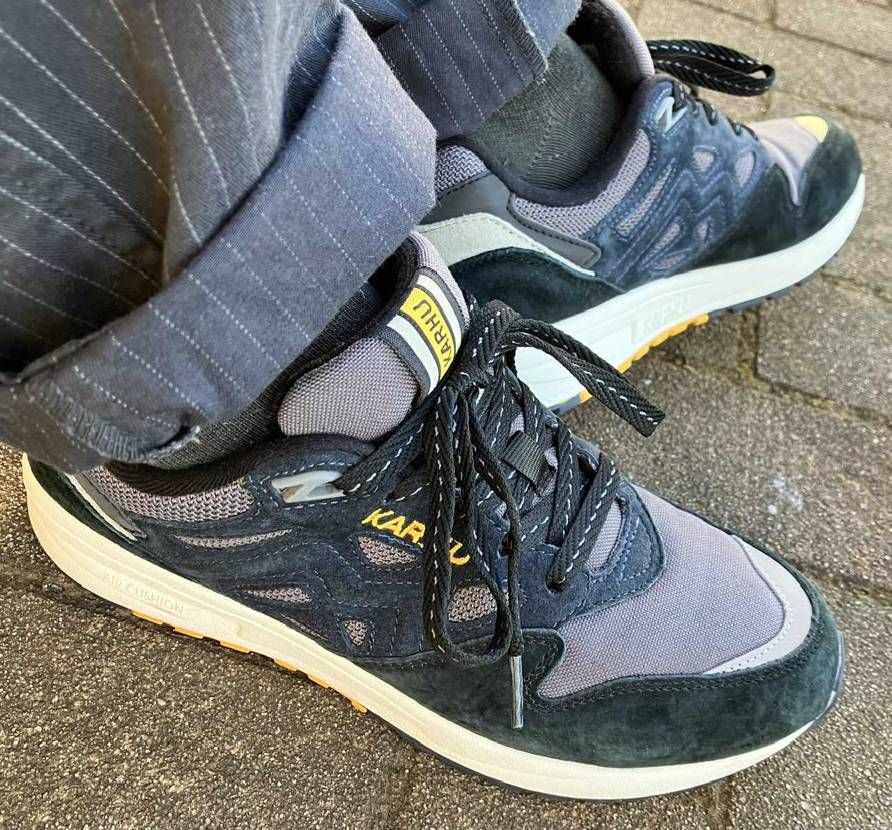 こんにちは。☀️愛犬🐕と海辺を散歩🚶中です。

KARH