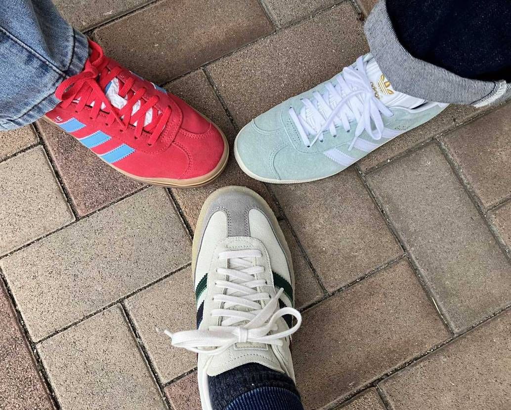 こんにちは😊
2023年大晦日は家族👪で外出。3人揃ってadidasです。