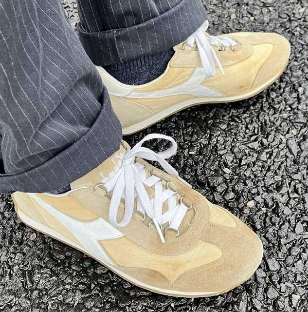 おはようございます⛄️☂️☁️
DIADORA(N9000