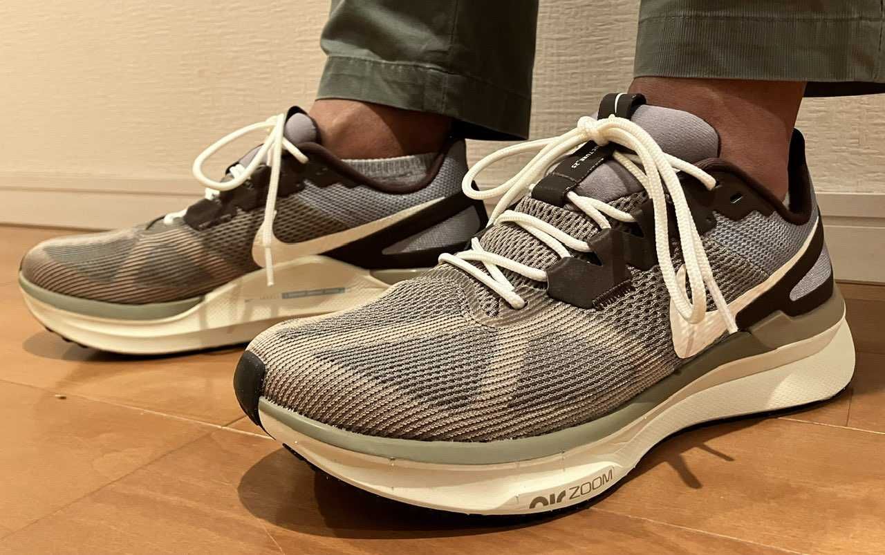 Members days購入品のAIR ZOOM STRUCTURE 25 PR