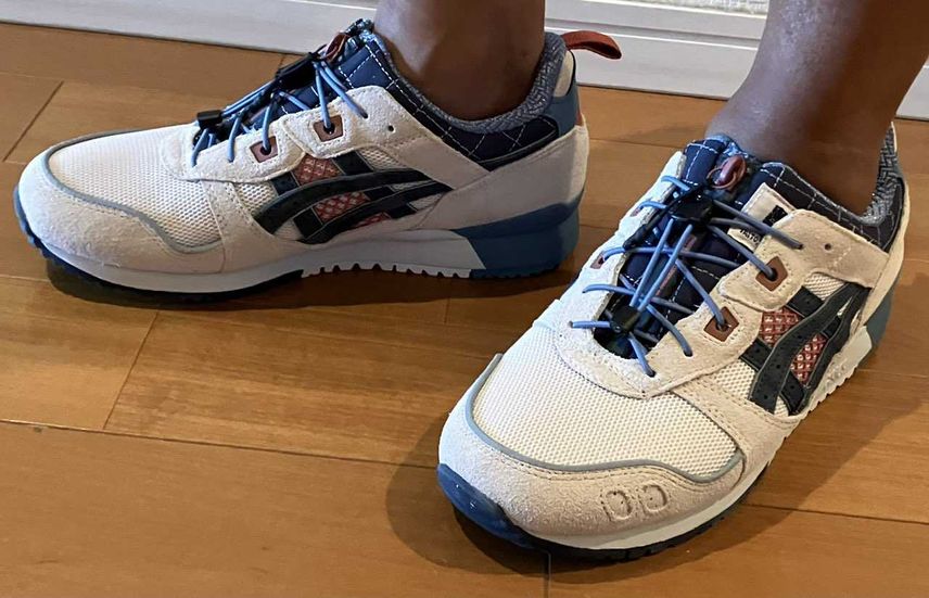 ASICS公式の発売に乗り遅れて、KebozオンラインでオーダーしたGel-ly