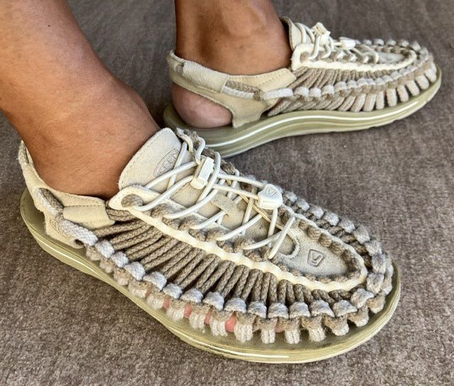 こんばんは🌆
このところKEEN Uniqueを紹介してき