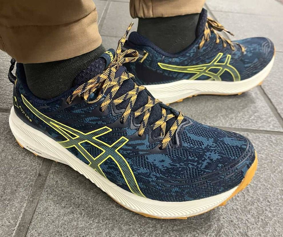 おはようございます☁️
ASICS day8は、トレランモデルのFuji li