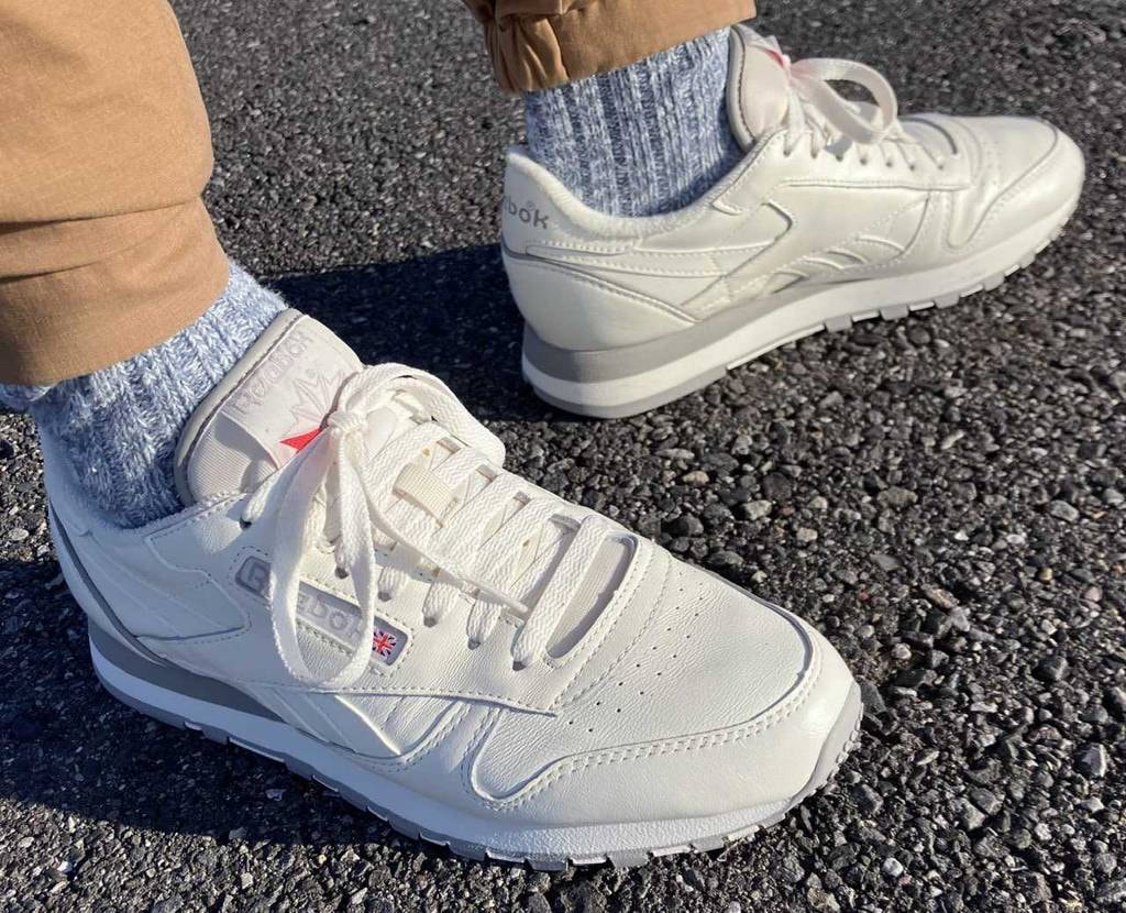 おはようございます☀️
2年半ぐらいテーマ縛りでスニーカー👟を履いてきましたが