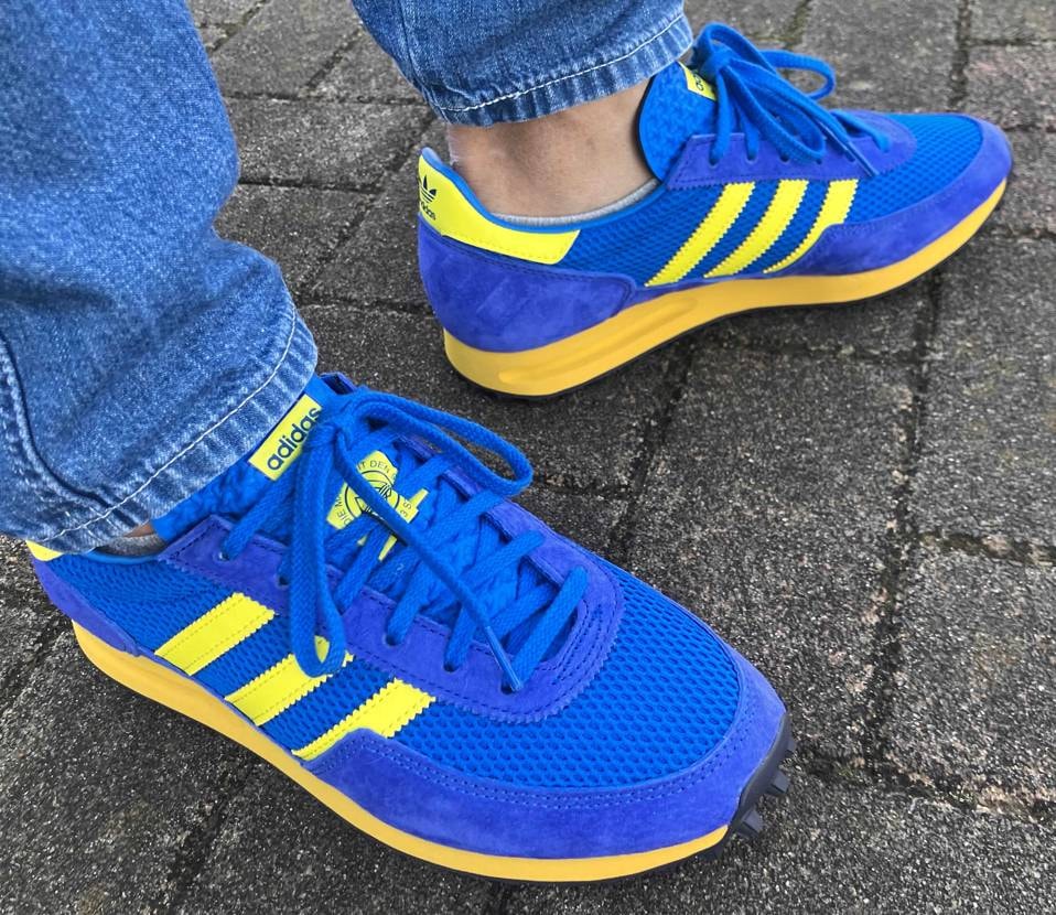 こんにちは☀️
adidasテラス系day30からは、adidas spezi