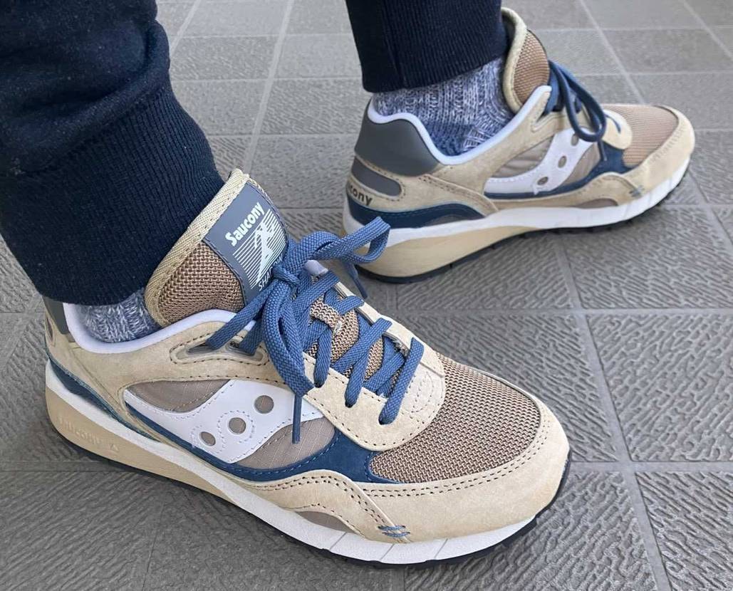 おはようございます☀️
Saucony Day5もShadow 6000で朝の