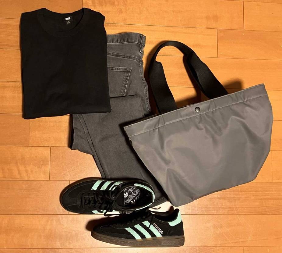 おはようございます☔️
adidasテラス系day40（H