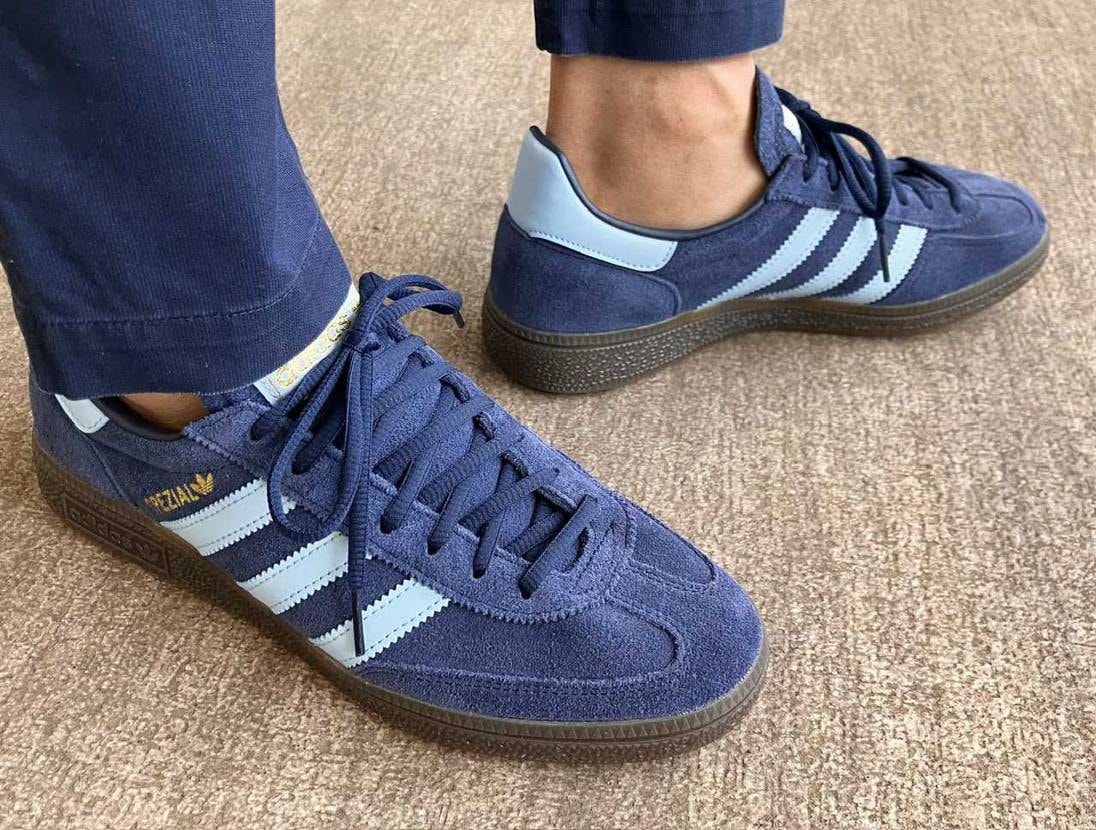 おはようございます☀️
adidasテラス系day41（Handball sp